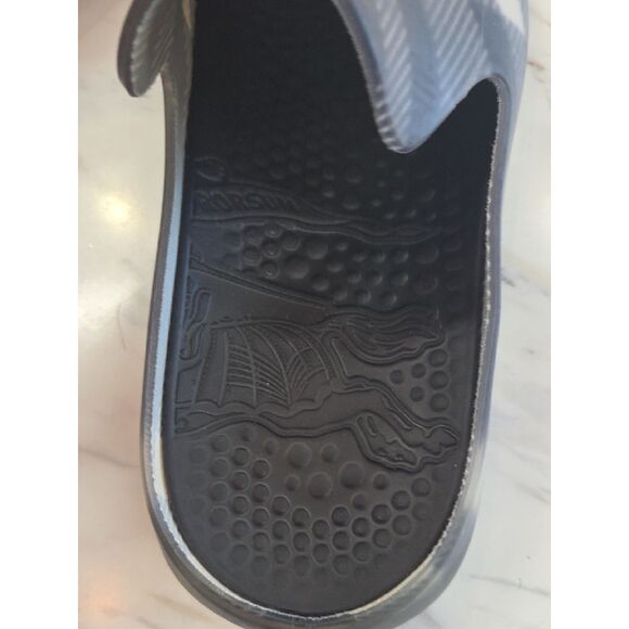 Burberry Black and Cream Plaid Slip-On Loafers main image 11